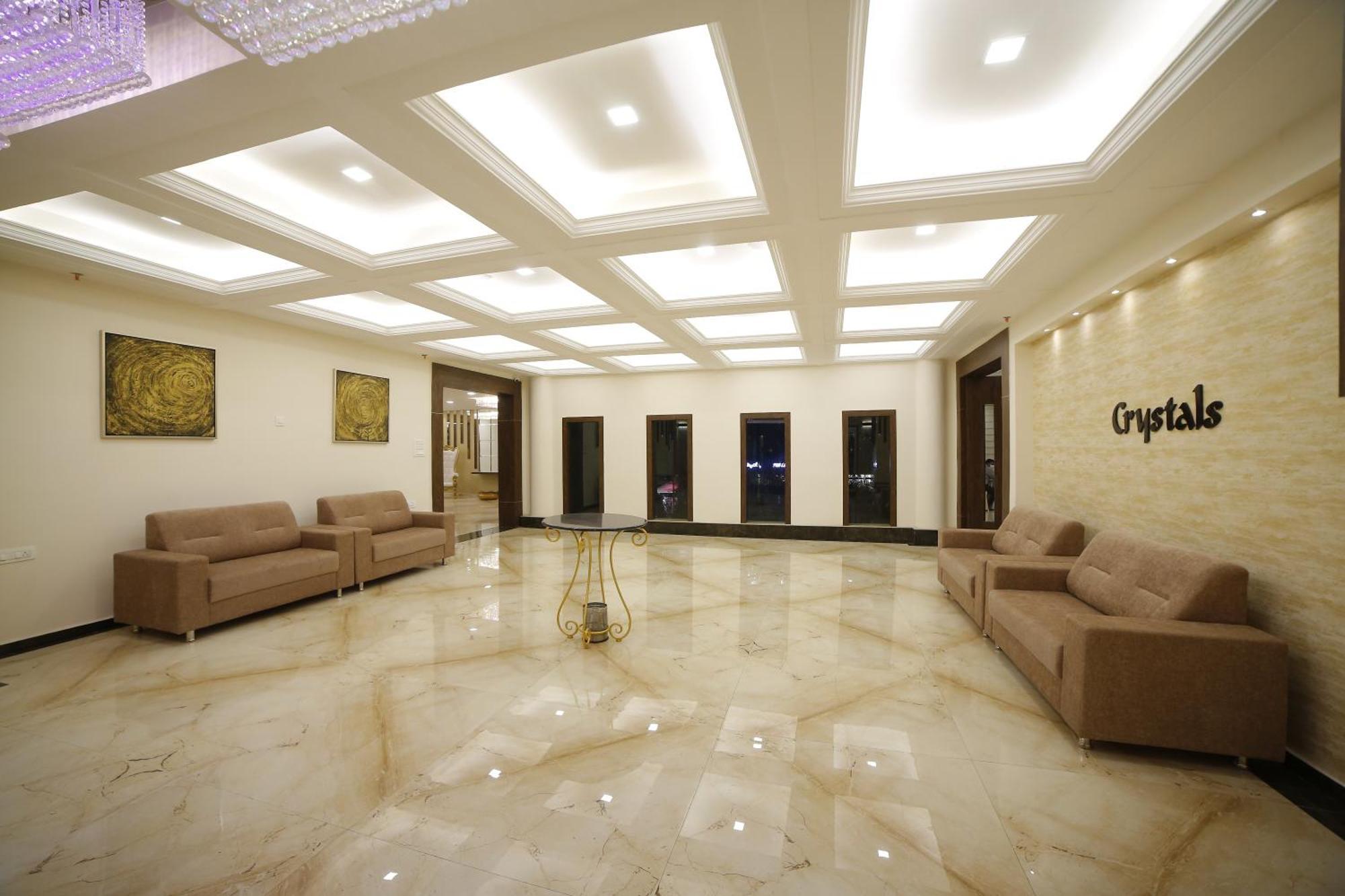 Hotel Annapurna De Royal Guntūr Εξωτερικό φωτογραφία