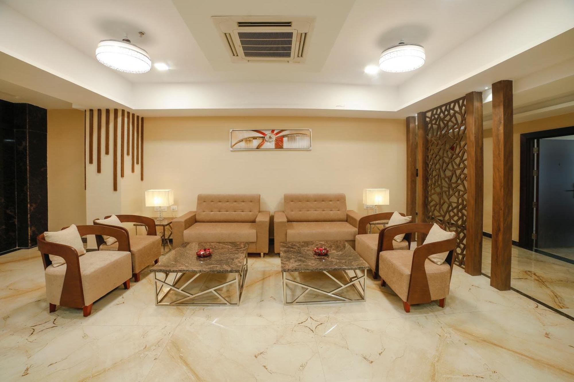 Hotel Annapurna De Royal Guntūr Εξωτερικό φωτογραφία