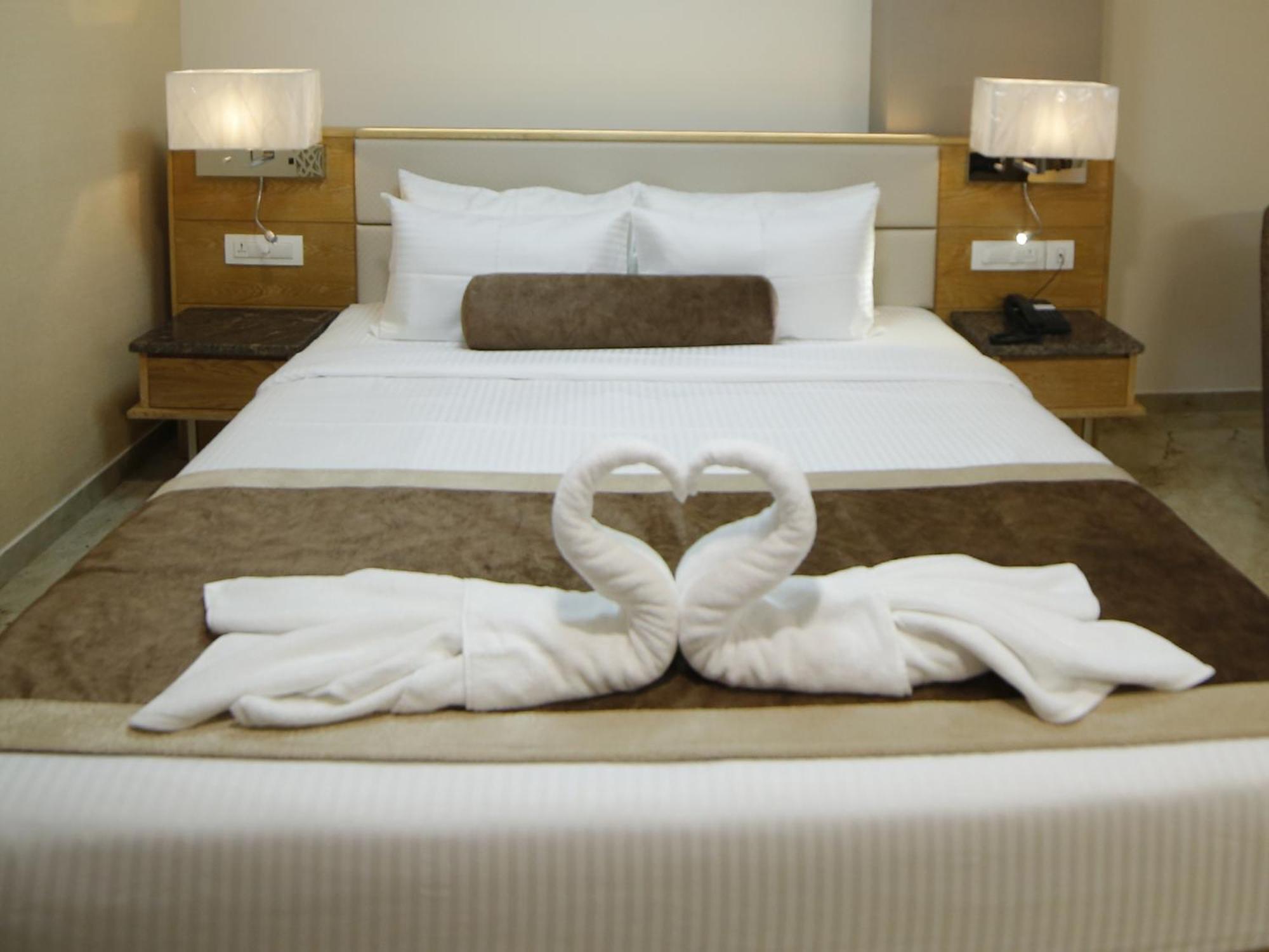 Hotel Annapurna De Royal Guntūr Εξωτερικό φωτογραφία